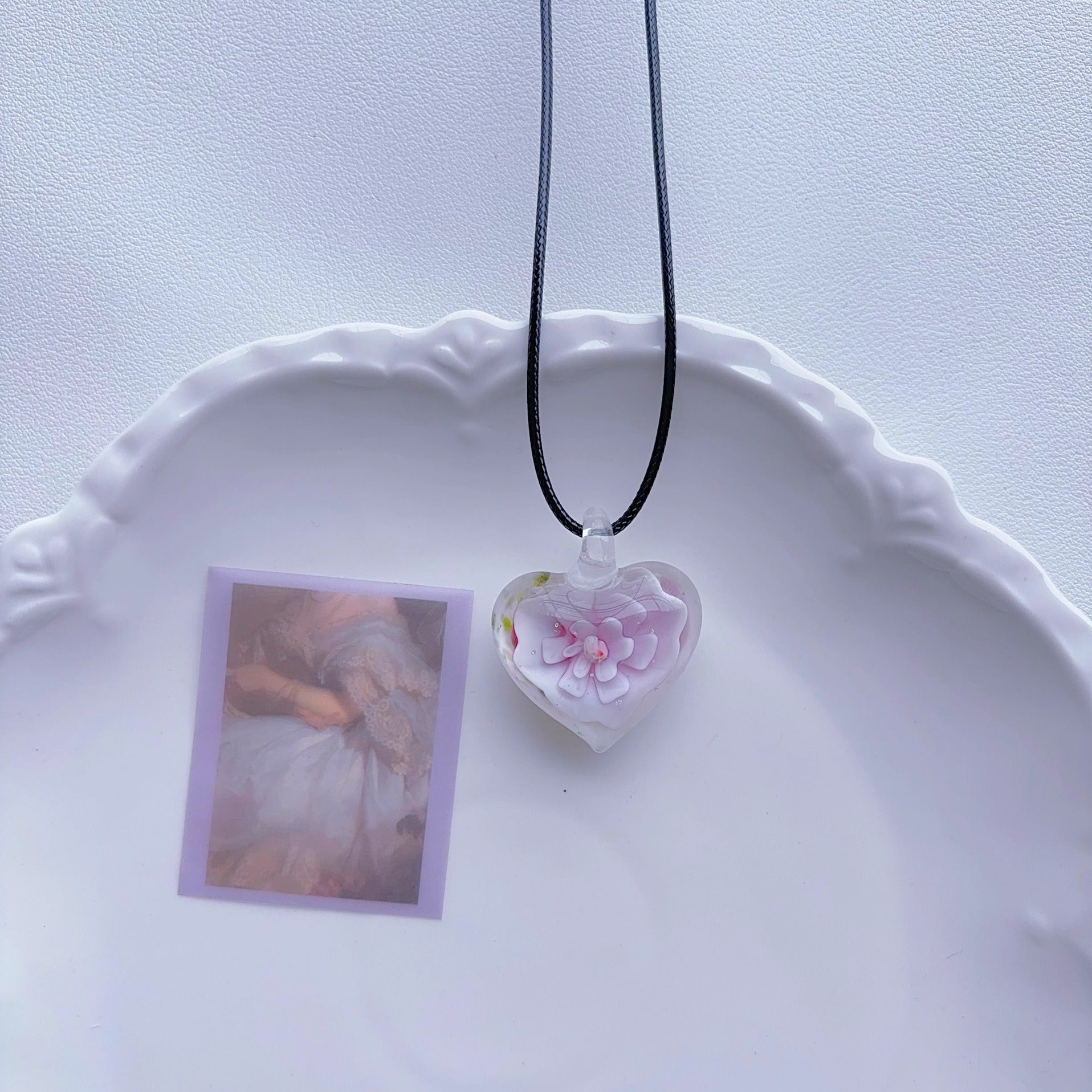 K4 new glass pendant glass necklace hand-made colorful versatile non-collision minority ins style non-fading necklace