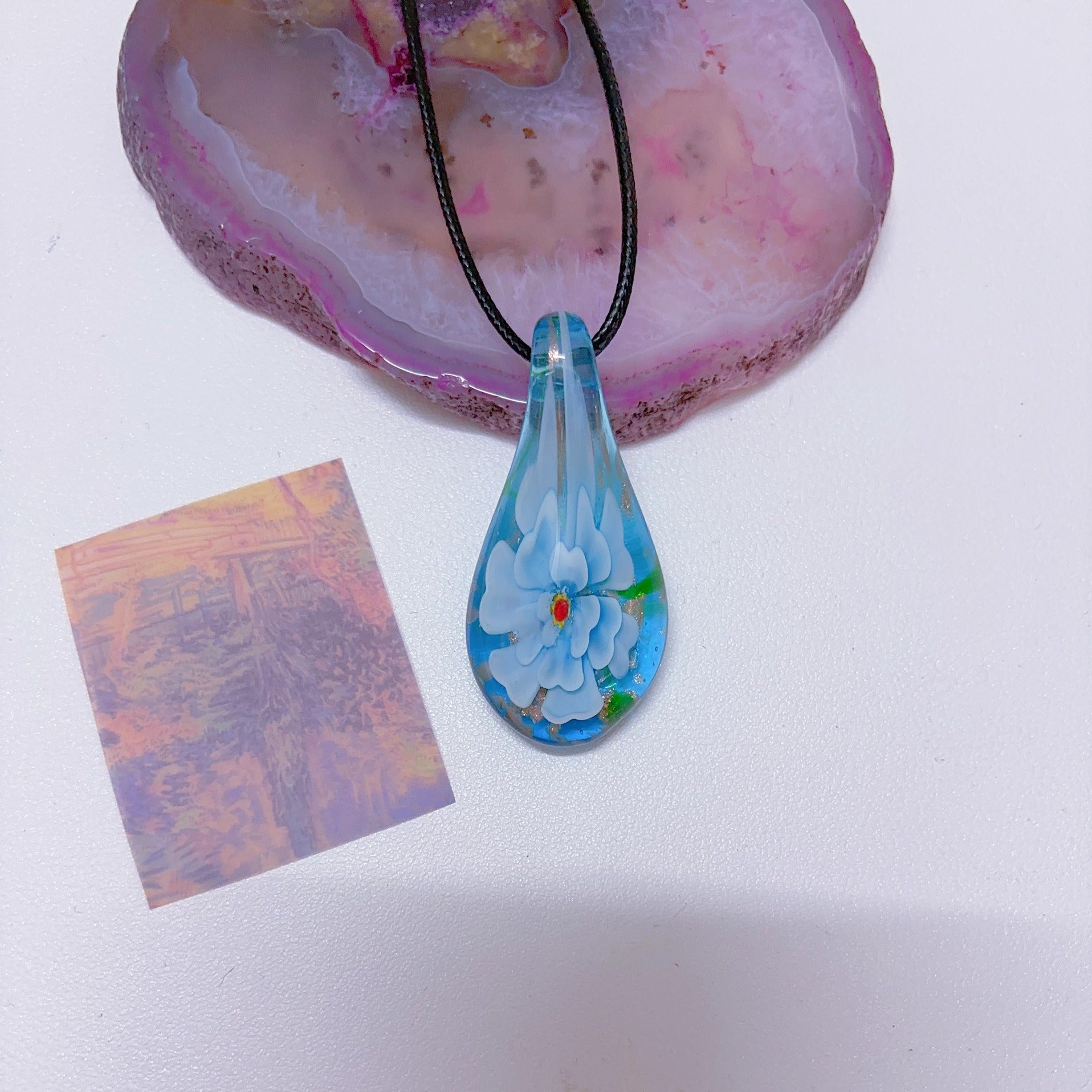 Island style blue glass pendant necklace, vintage nostalgic colorful art necklace, ins style niche design, one of a kind.