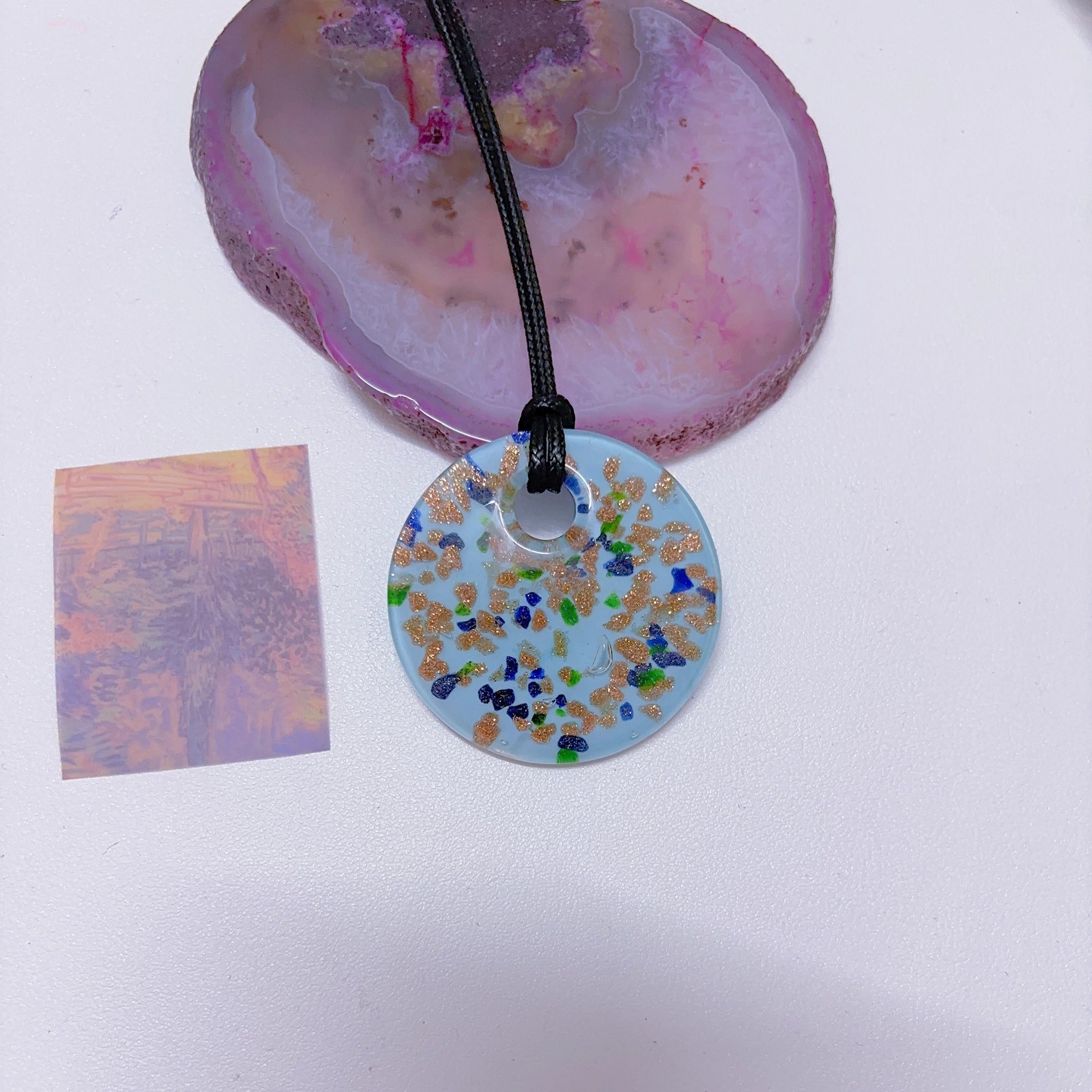 Island style blue glass pendant necklace, vintage nostalgic colorful art necklace, ins style niche design, one of a kind.