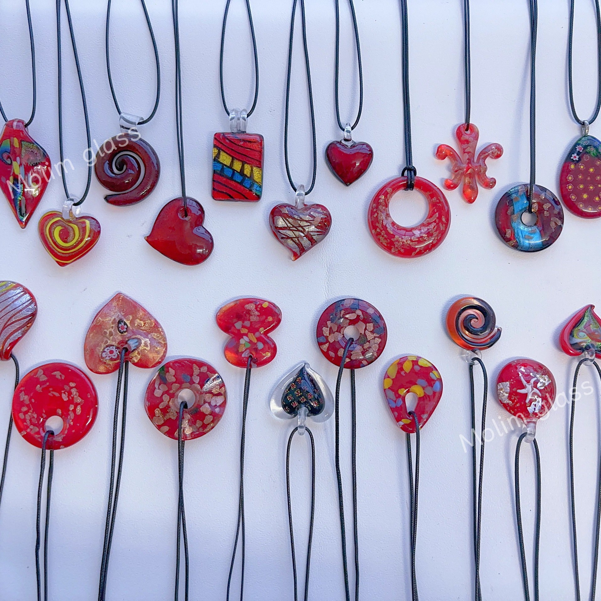 F2 Vintage red necklace, vintage glass necklace, non-fading handmade necklace, glass pendant necklace, design sense necklace, colorful necklace.