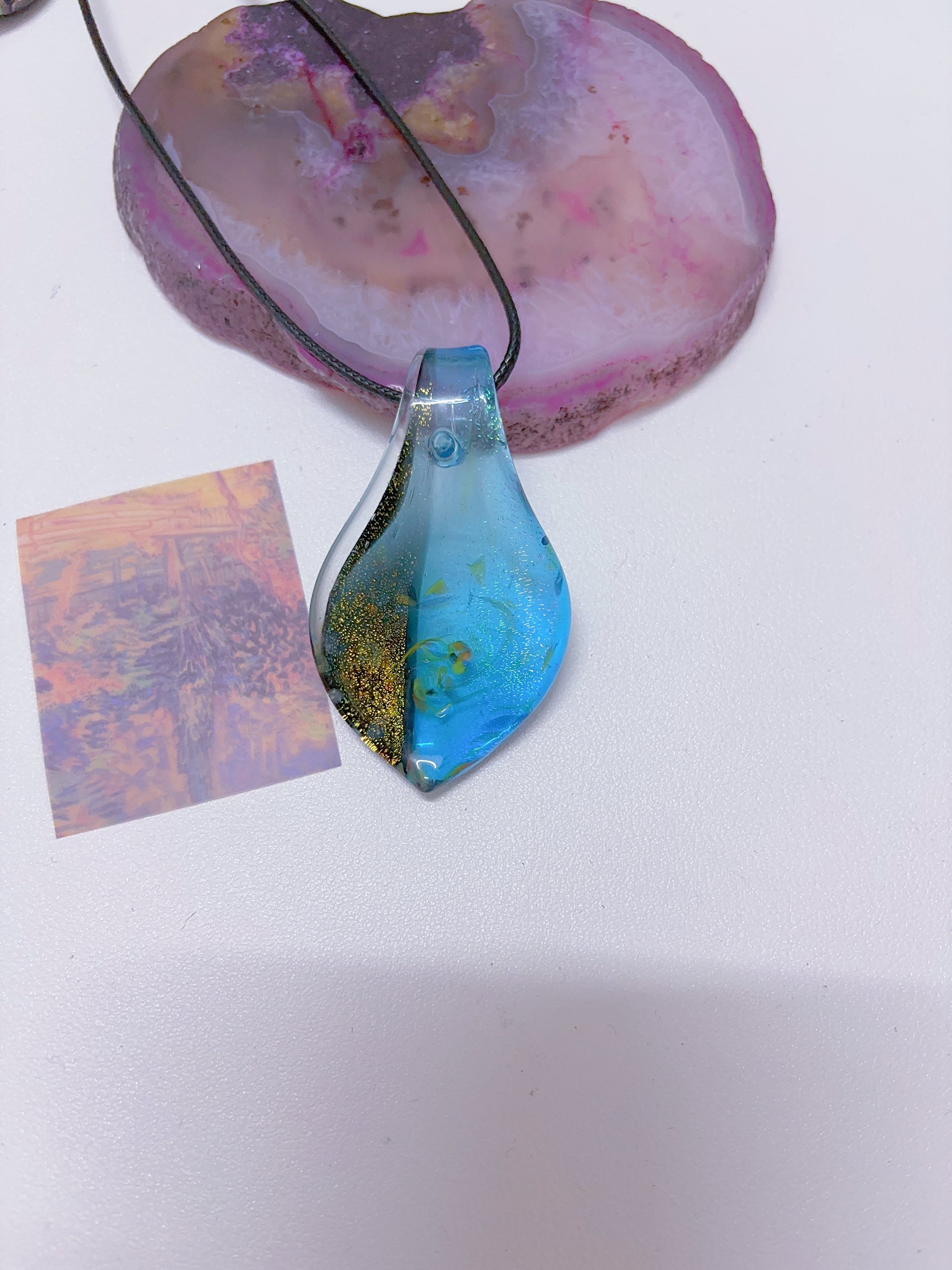 Island style blue glass pendant necklace, vintage nostalgic colorful art necklace, ins style niche design, one of a kind.