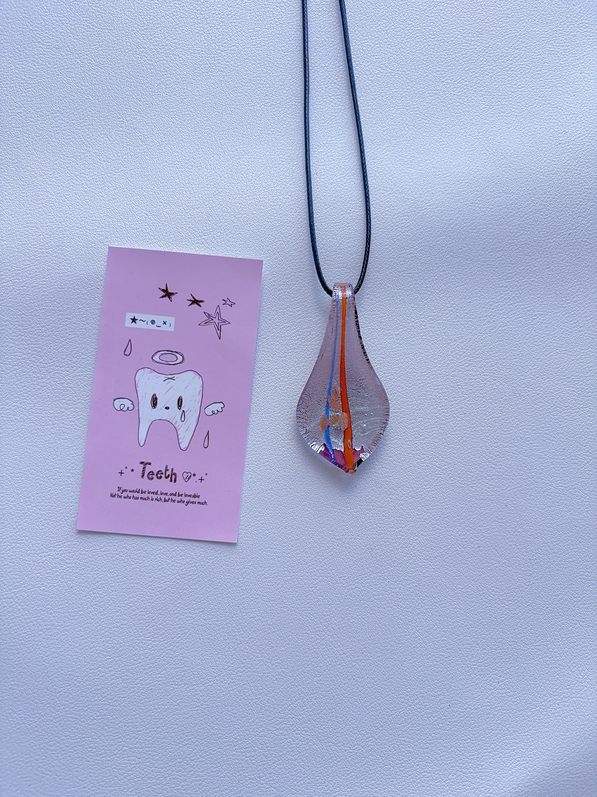 K7 unique pink and purple colored necklace vintage glass necklace glass pendant with a sense of design; minority pendant pendant.