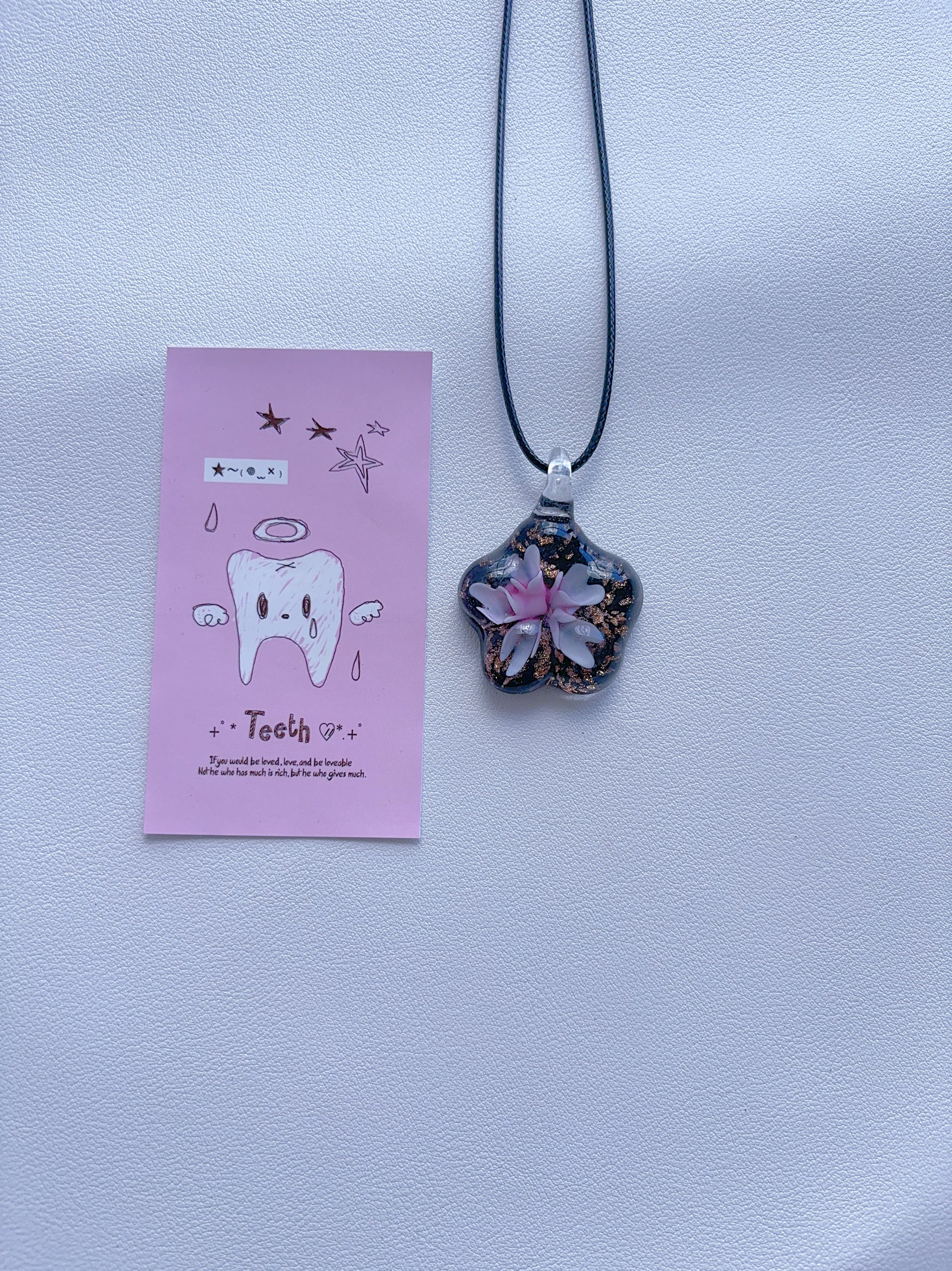 K7 unique pink and purple colored necklace vintage glass necklace glass pendant with a sense of design; minority pendant pendant.