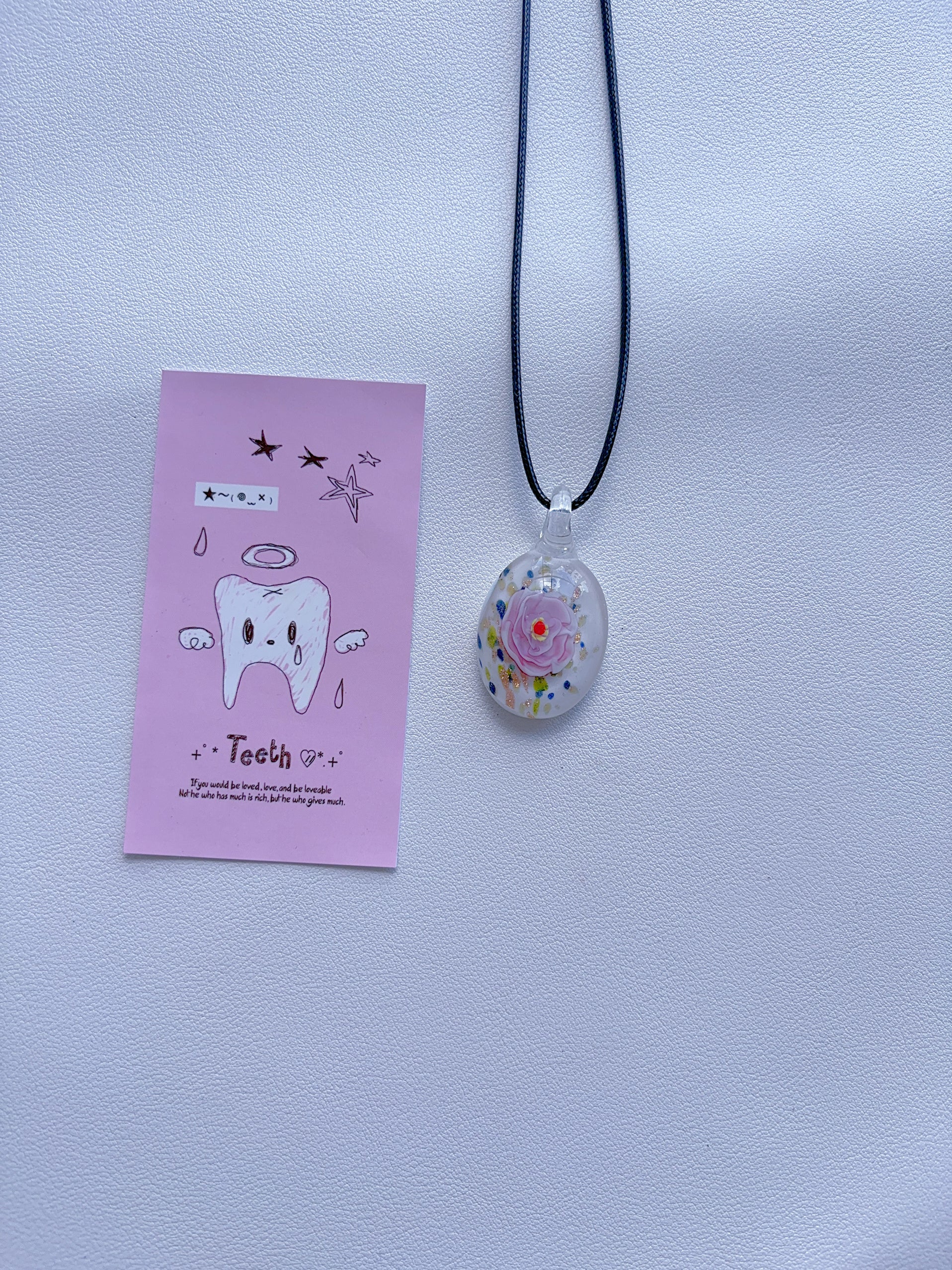 K7 unique pink and purple colored necklace vintage glass necklace glass pendant with a sense of design; minority pendant pendant.