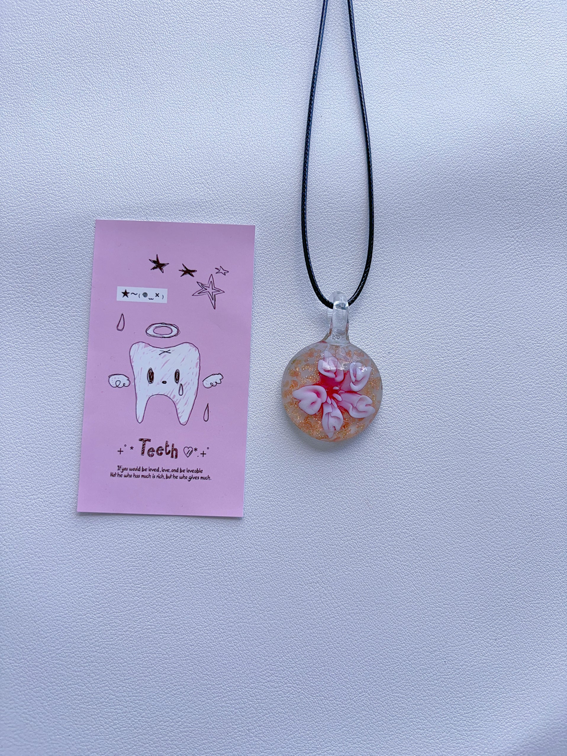 K7 unique pink and purple colored necklace vintage glass necklace glass pendant with a sense of design; minority pendant pendant.