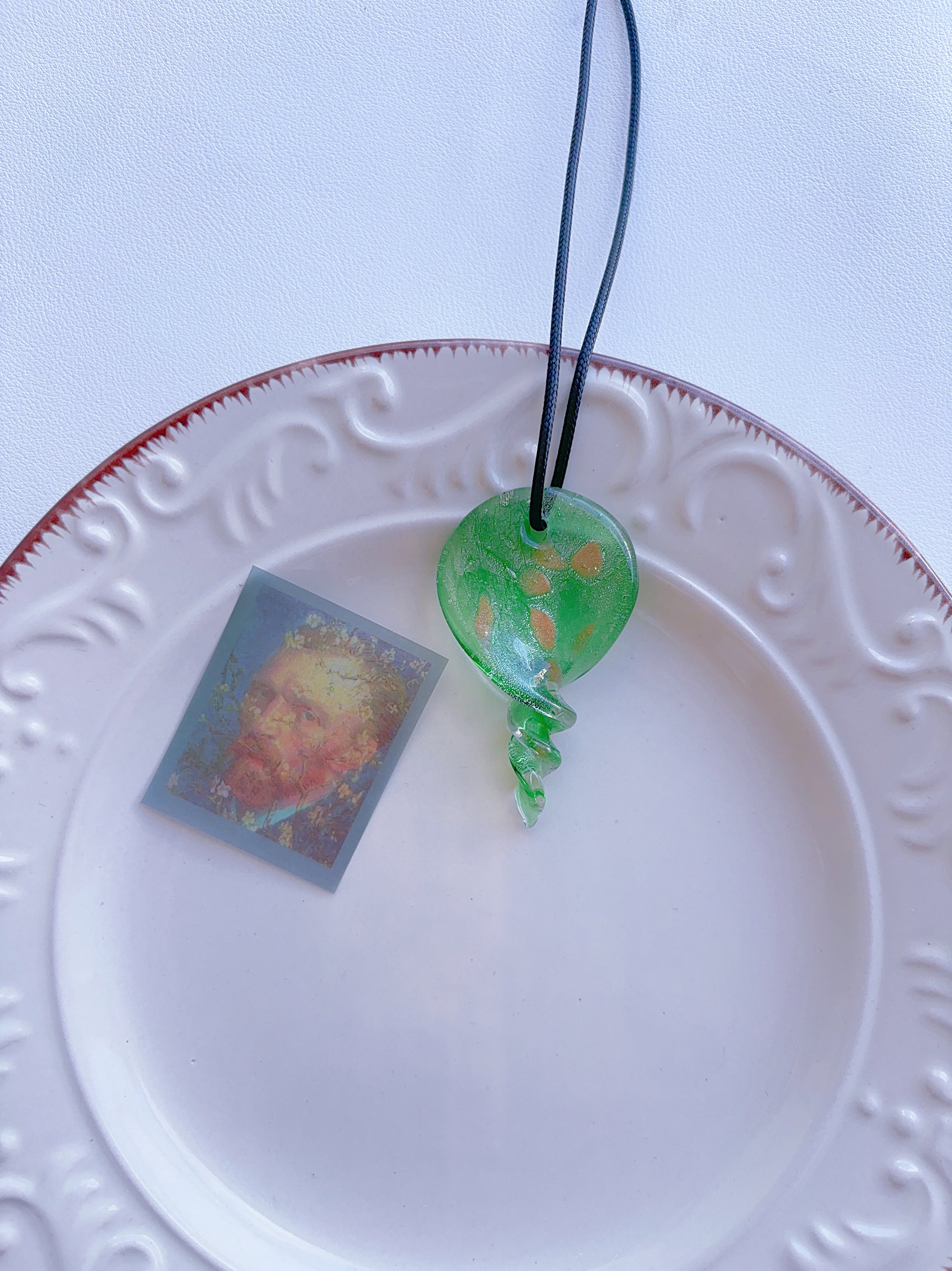 6 Vintage Necklace Dopamine Glass Necklace Baroque Necklace Pendant Vintage Leather Necklace Y2K Color Necklace