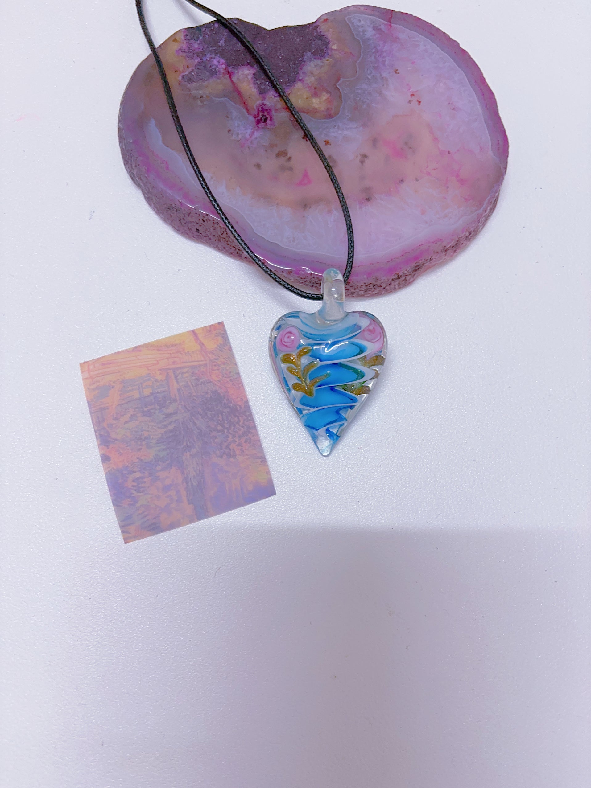 Island style blue glass pendant necklace, vintage nostalgic colorful art necklace, ins style niche design, one of a kind.