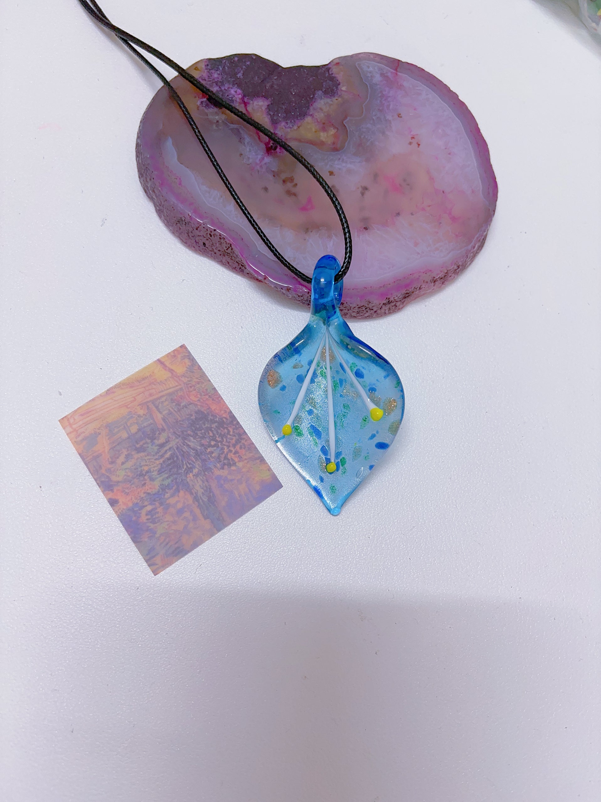 Island style blue glass pendant necklace, vintage nostalgic colorful art necklace, ins style niche design, one of a kind.