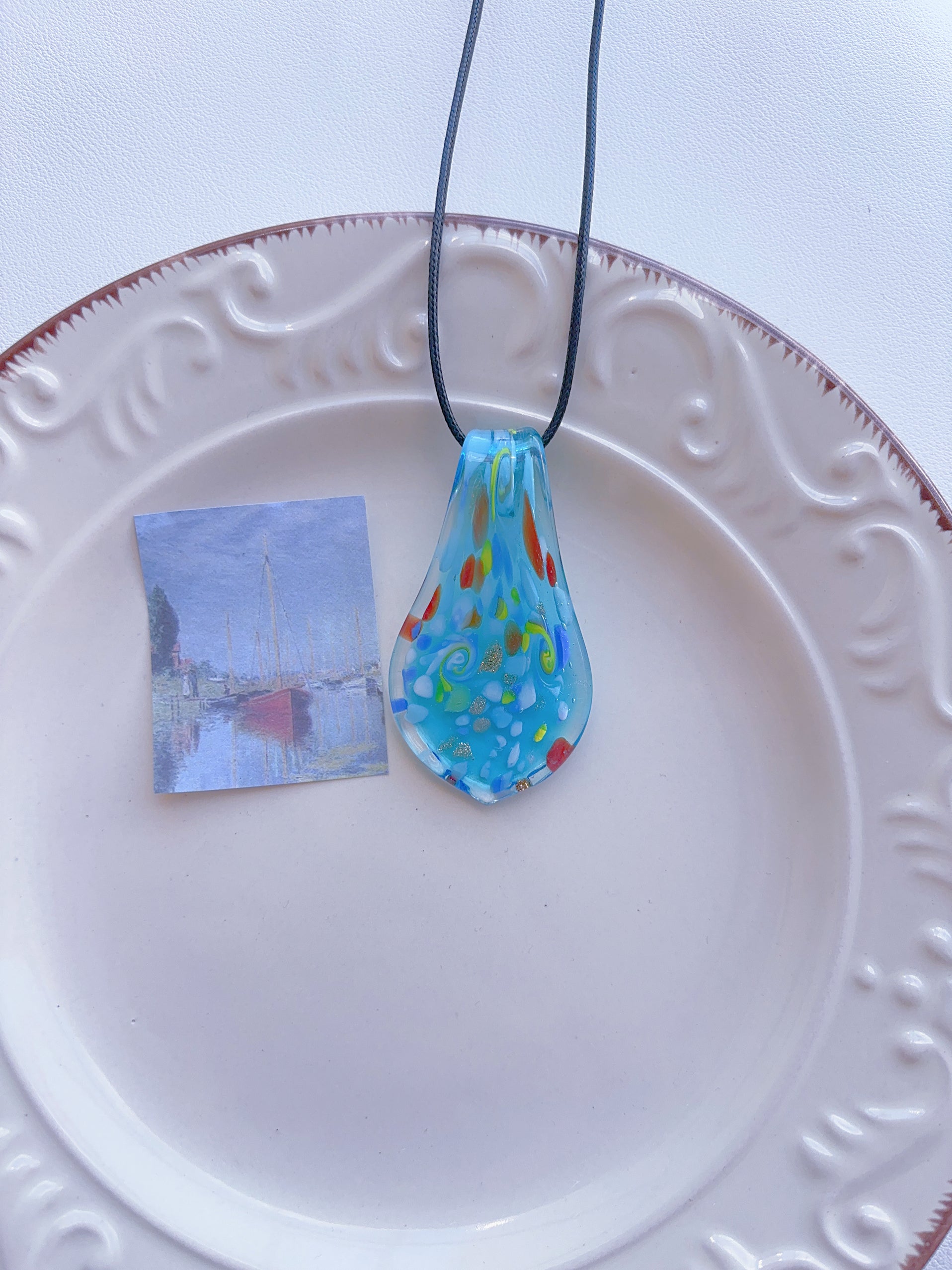 6 Vintage Necklace Dopamine Glass Necklace Baroque Necklace Pendant Vintage Leather Necklace Y2K Color Necklace