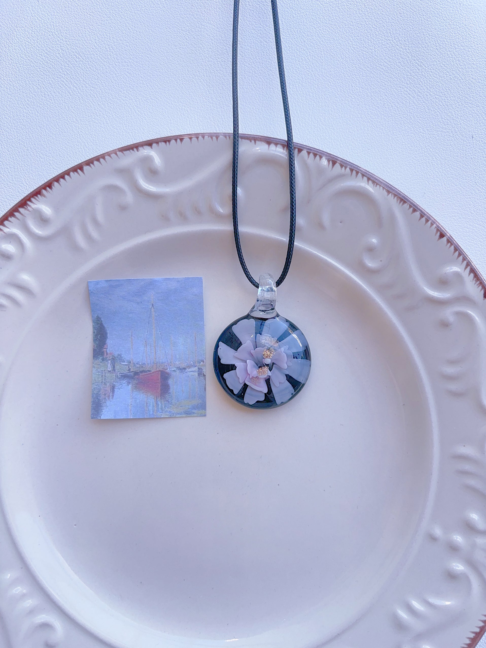 6 Vintage Necklace Dopamine Glass Necklace Baroque Necklace Pendant Vintage Leather Necklace Y2K Color Necklace