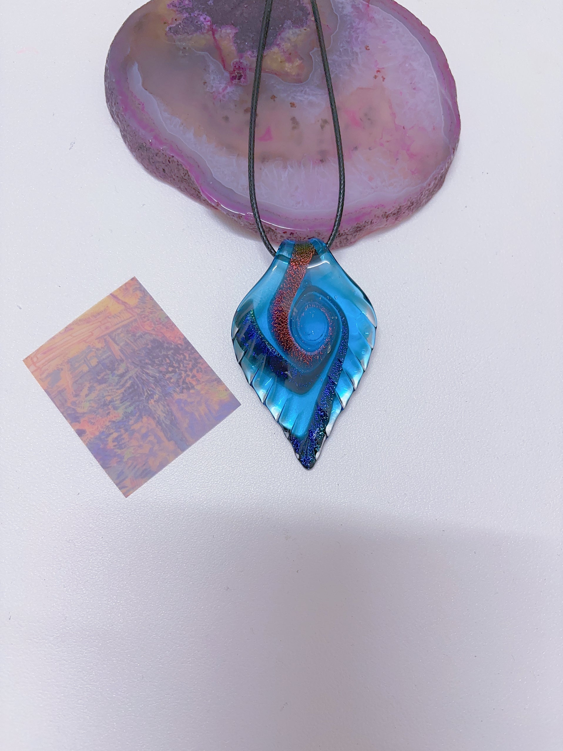 Island style blue glass pendant necklace, vintage nostalgic colorful art necklace, ins style niche design, one of a kind.