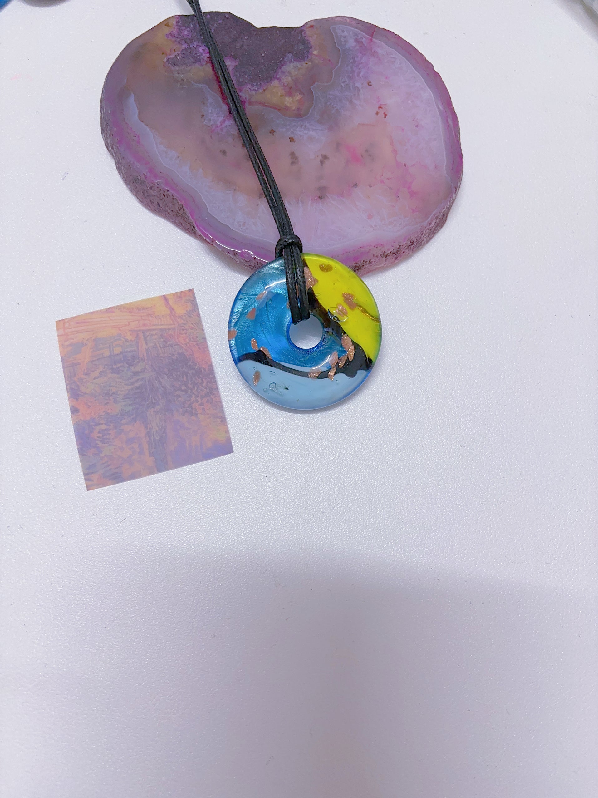 Island style blue glass pendant necklace, vintage nostalgic colorful art necklace, ins style niche design, one of a kind.