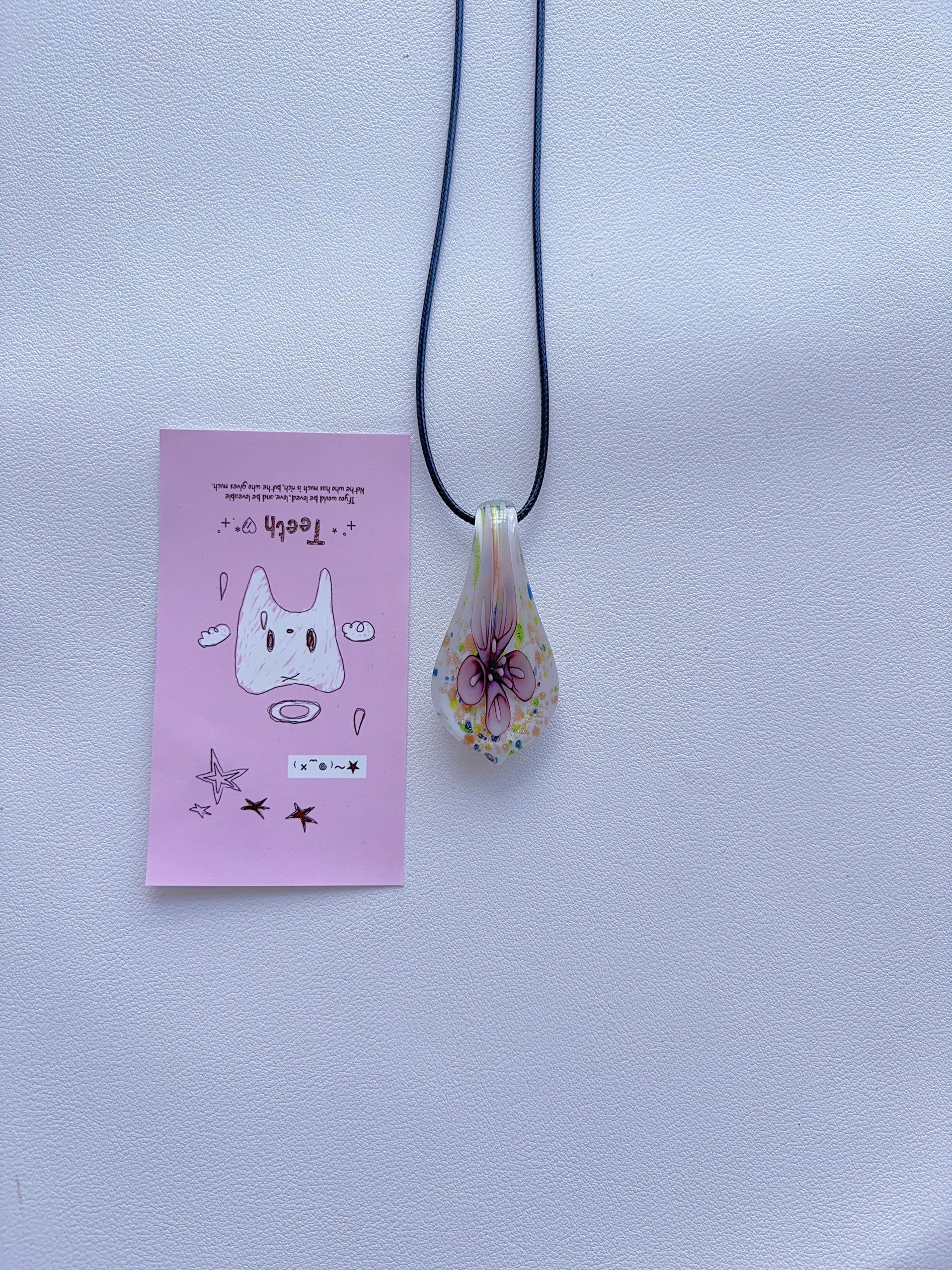 K7 unique pink and purple colored necklace vintage glass necklace glass pendant with a sense of design; minority pendant pendant.