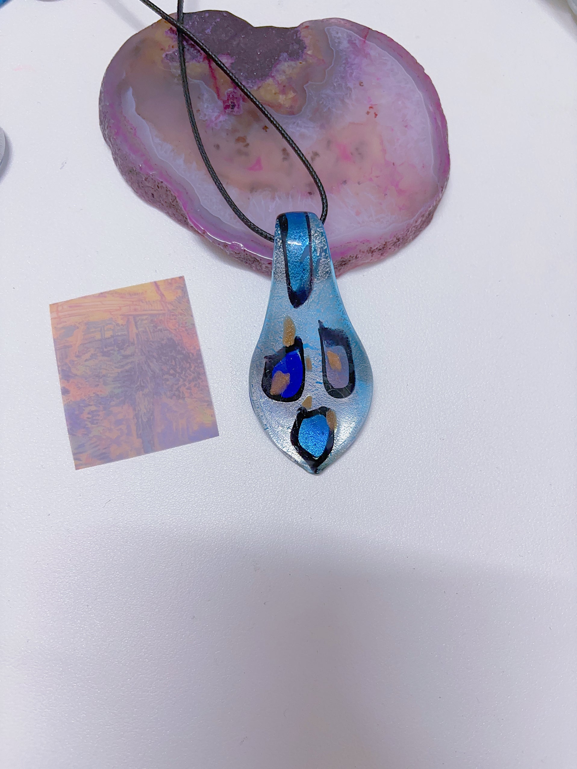 Island style blue glass pendant necklace, vintage nostalgic colorful art necklace, ins style niche design, one of a kind.